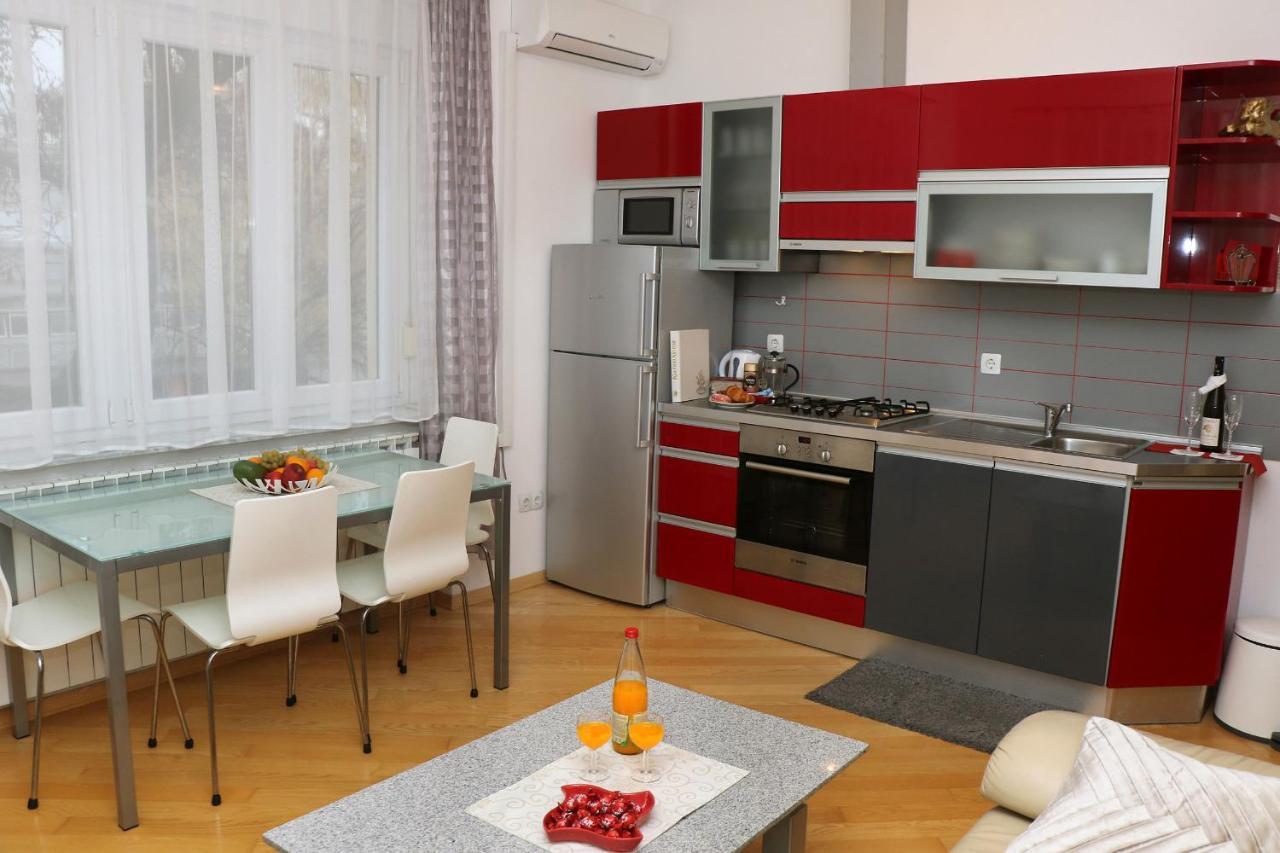 Apartment Elena 1, Zagreb City With Garage Esterno foto